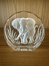 Wildlife Crystals - The Banbury Mint Glass Paperweight - elephant