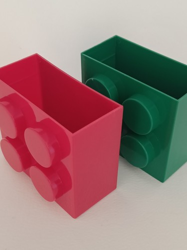 Brick style magnetic storage - magnetic,
