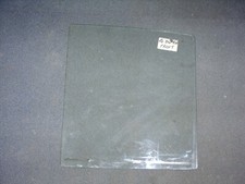 MORRIS MINOR 1000 4 DOOR SALOON VAN AND PICKUP FRONT DOOR WINDOW DROP GLASS USED