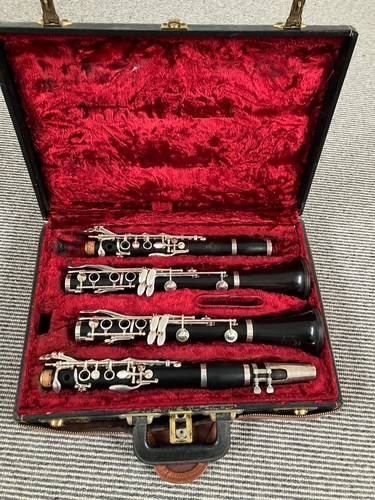 Imperial clarinets 1010 - , boosey