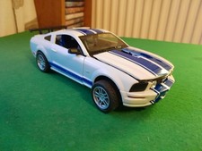 TRANSFORMERS  ALTERNATORS WHEELJACK 8" FORD MUSTANG GT 2004 Autobot