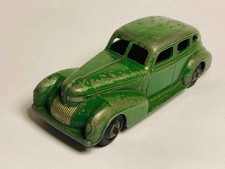 Dinky Toys #39a Chrysler Royal Sedan Green - Original Vintage (ref44)