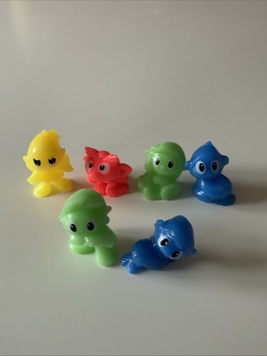 2010 kinder surprise toys - 2010,