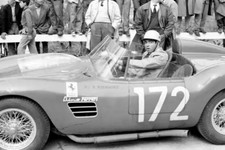 Ricardo  In Ferrari Dino 196S
