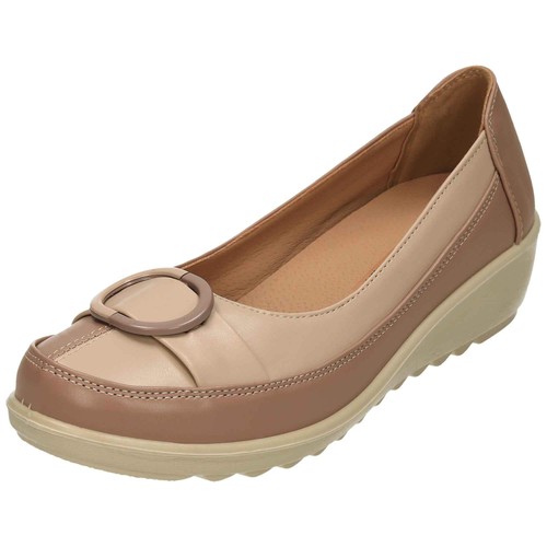 Ladies low wedge heel - low, court
