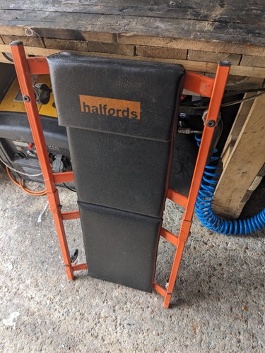 Halfords mechanics padded car - padded,