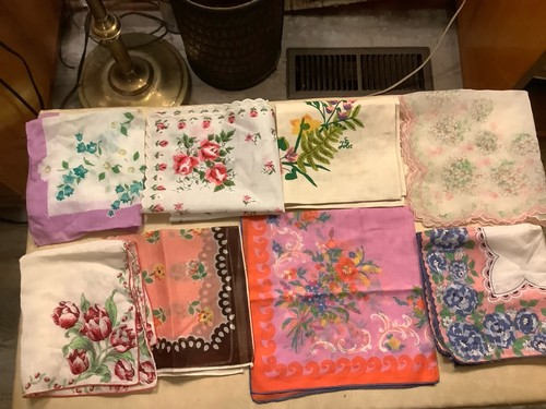 Vintage lot hankies floral - lot,