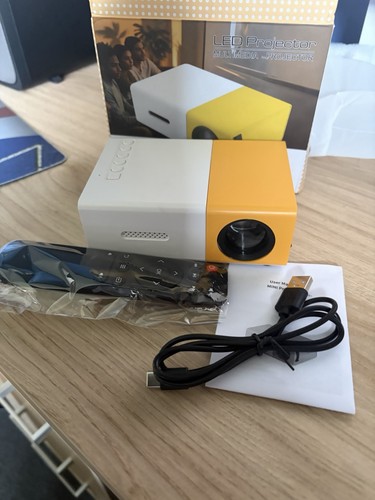 Portable 1080p mini cinema - portable, hd