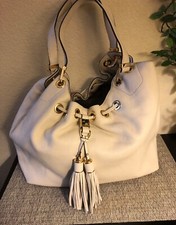 Michael kors signature logo