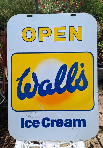 Vintage 1970s walls double - vintage,