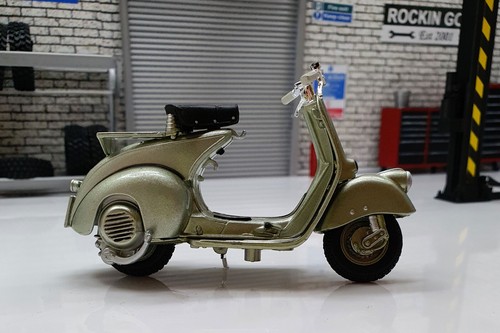 Vespa 125 1948 scale - vespa,