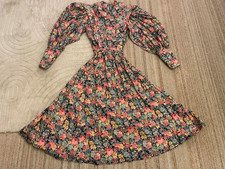 Vintage Stunning Droopy &