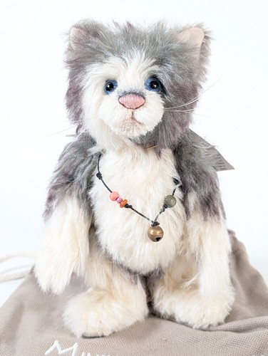 Charlie bears biggles - bears, cat