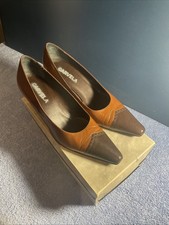 Carvella Heeled Pointed Tan &