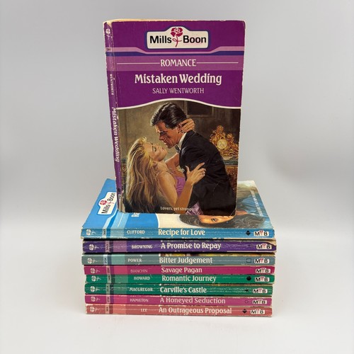Vintage mills and boon - x,