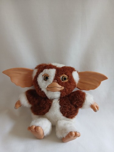 Neca gizmo gremils warner - neca,