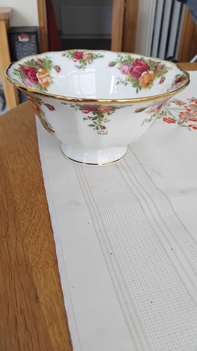 Vintage royal albert old - vintage,