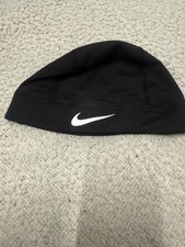 Nike Pro Skull Cap Beanie -