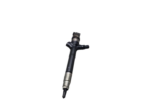 Toyota avensis fuel injector - fuel,