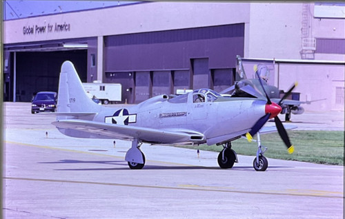 Military aircraft 35 mm - -,