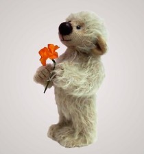 Arnold teddy bear sewing