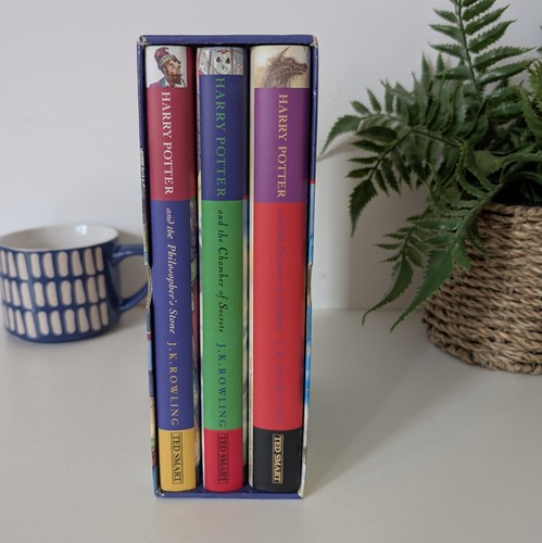 Harry potter first edition - potter,