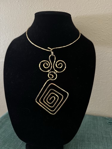 Vintage hand hammered - vintage, gold