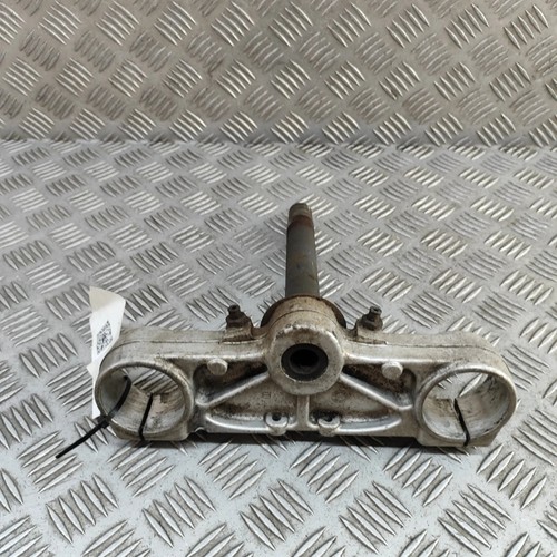 Ducati 900 lower triple tree - lower,