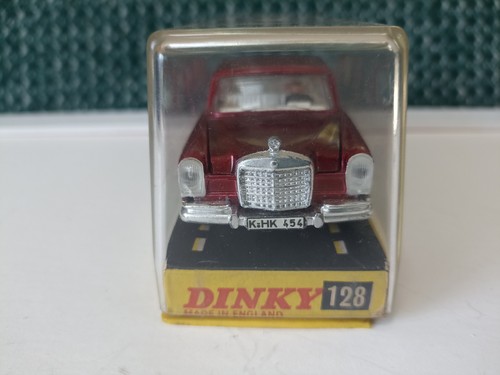 Dinky toys 128 mercedes - toys, benz
