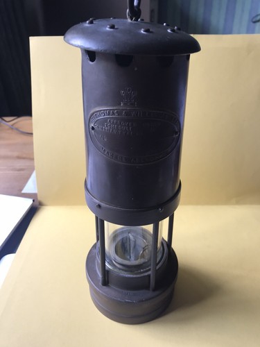 Vintage brass thomas - thomas, &