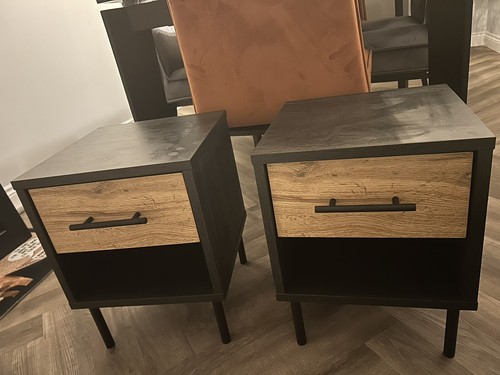 Bedside table pair - -,