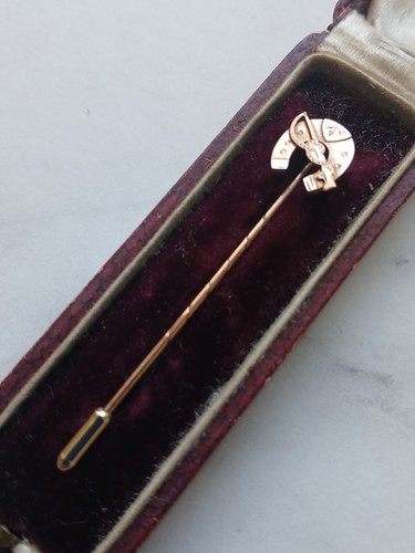 Antique 9ct gold horse - antique,