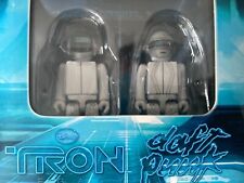 TRON - DAFT PUNK KUBRICK Bearbrick - Medicom toy - Disney - NEW