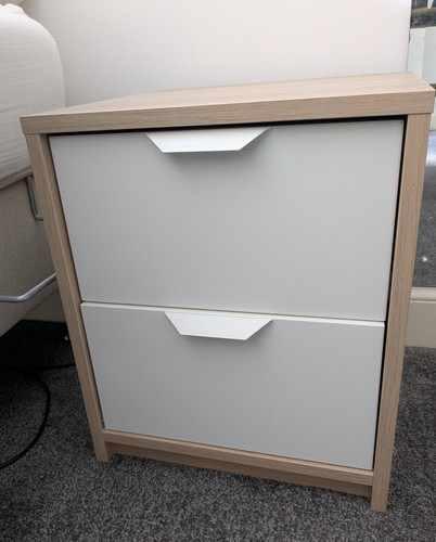 2 drawer bedside - 2, no.