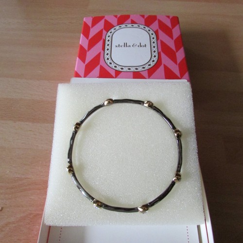 Stella dot bangle bracelet - dot,