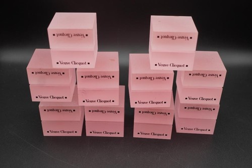 Veuve clicquot message - message, card