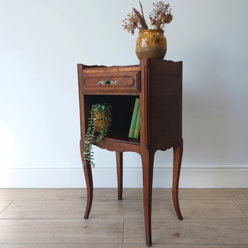 Very pretty vintage - pretty, french