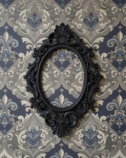 Ornate Oval Frame Baroque