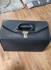 Samsonite Pilot Case Doctors