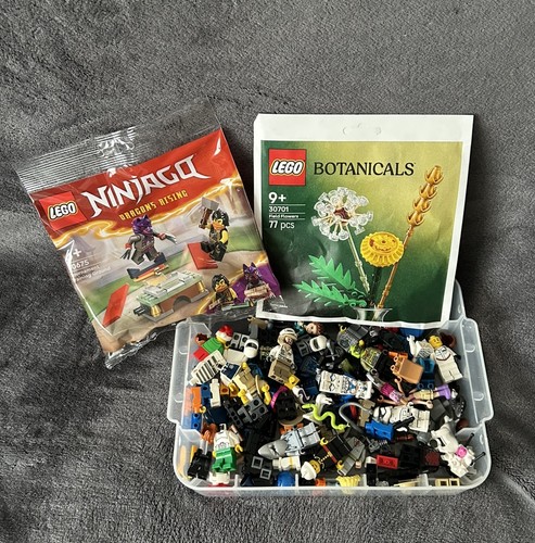 Lego minifigure bundle spare - lego,