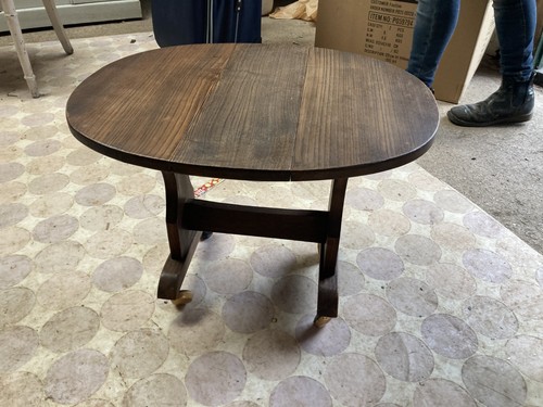 Oval extending side - extending, on