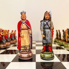 Chess Set knights Camelot Wood