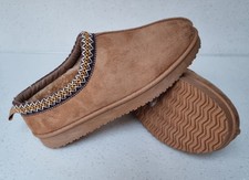 Ladies Faux Fur Lined Braid