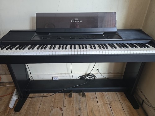 Yamaha clavinova cvp - cvp-6, 88-key