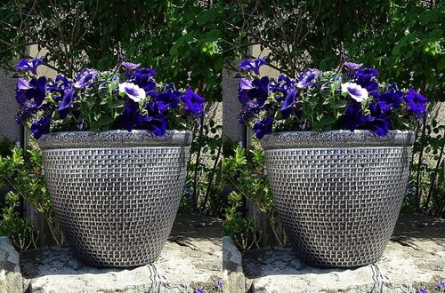 Round plastic garden plant - round,