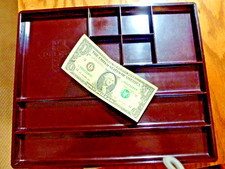 DELCO  VINTAGE  BIG  BAKELITE