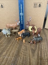 Assorted Lot 8 Plastic Animals