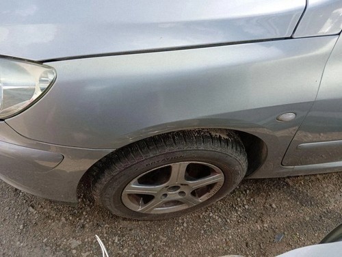 Peugeot 307 front left - front,