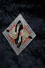 Large crane bird brooch - large,