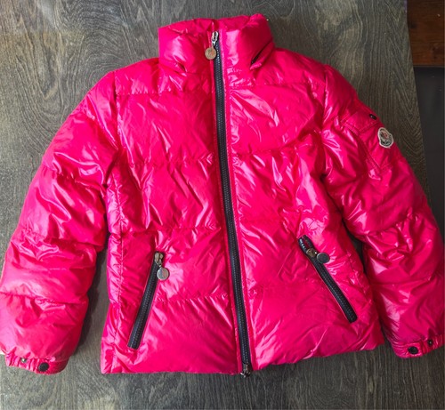 Moncler puffa jacket age 8 - moncler,